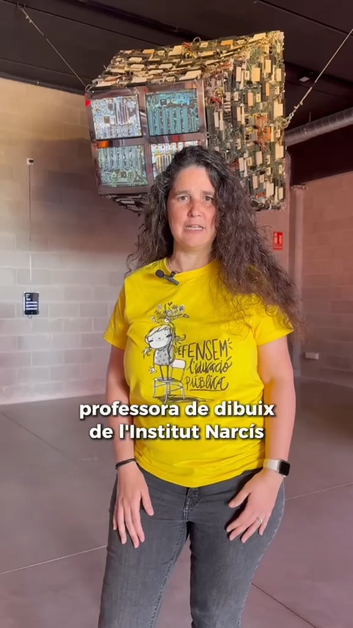 Visita escolar al NEWART Centre — fotograma del vídeo